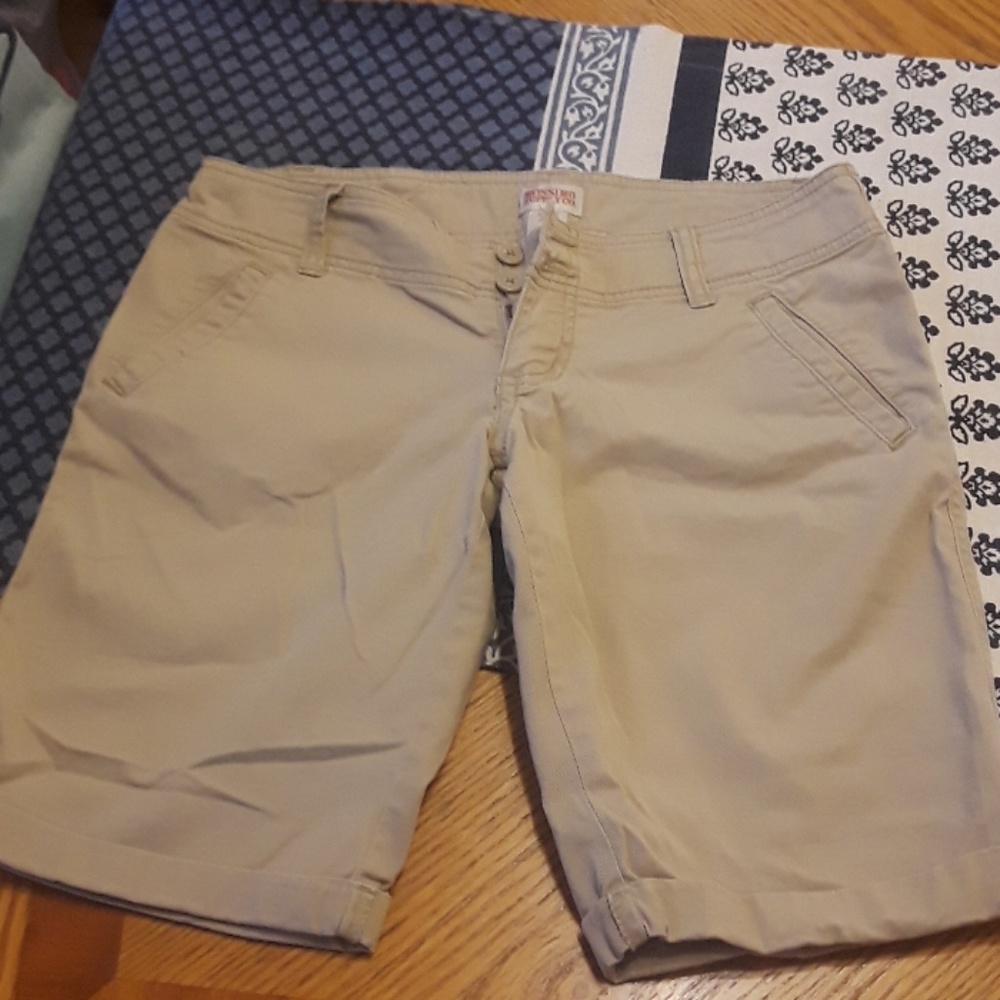 SALE MOSSIMO